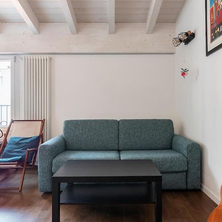 Cozy Apartment Near Central Station Милан Экстерьер фото
