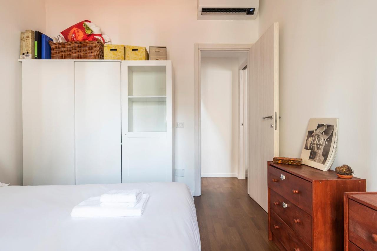 Cozy Apartment Near Central Station Милан Экстерьер фото