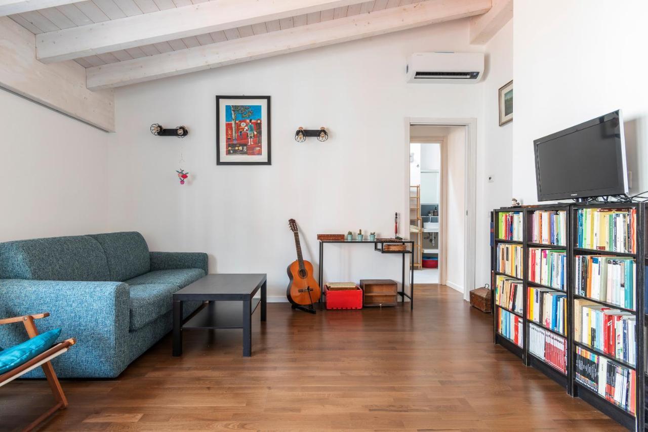 Cozy Apartment Near Central Station Милан Экстерьер фото